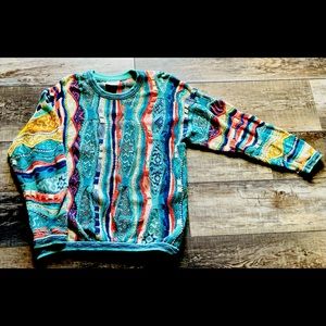 VINTAGE COOGI SIZE MEDIUM, very unique turquoise and orange color.